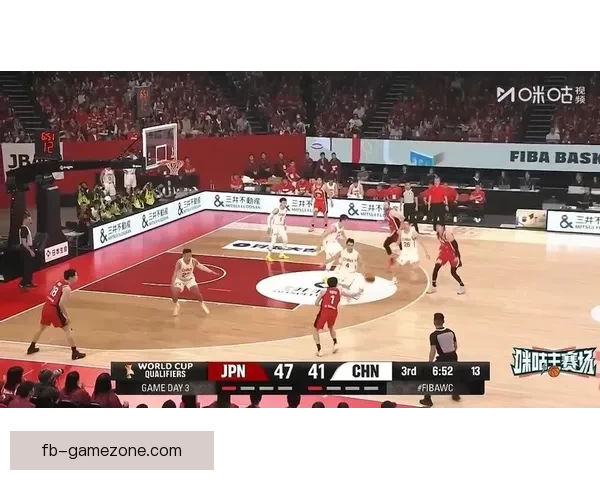 FB体育独家解析篮球赛场最新动态与球员精彩表现